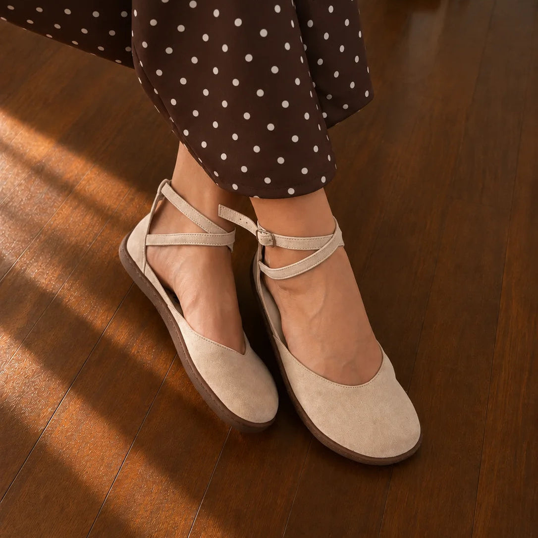 Beżowe, skórzane baleriny barefoot Daphne