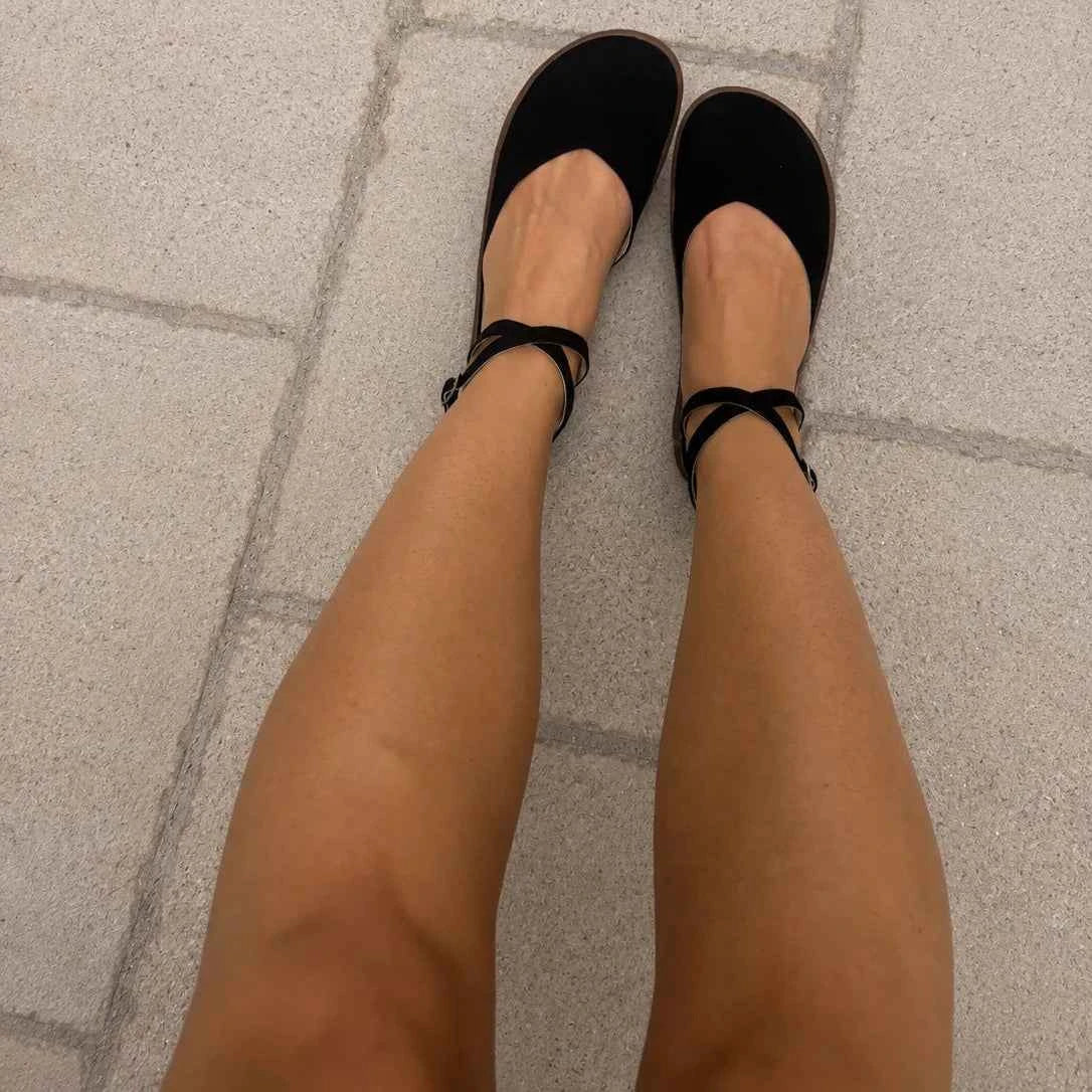 Czarne barefoot baleriny skórzane dla szerokich stóp Daphne